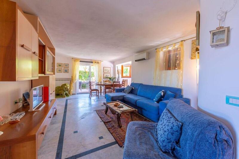 La Casa Fra Gli Ulivi Luxury Apartments With Pool Near Cinque Terre And Tuscany Монте-Марчелло Экстерьер фото