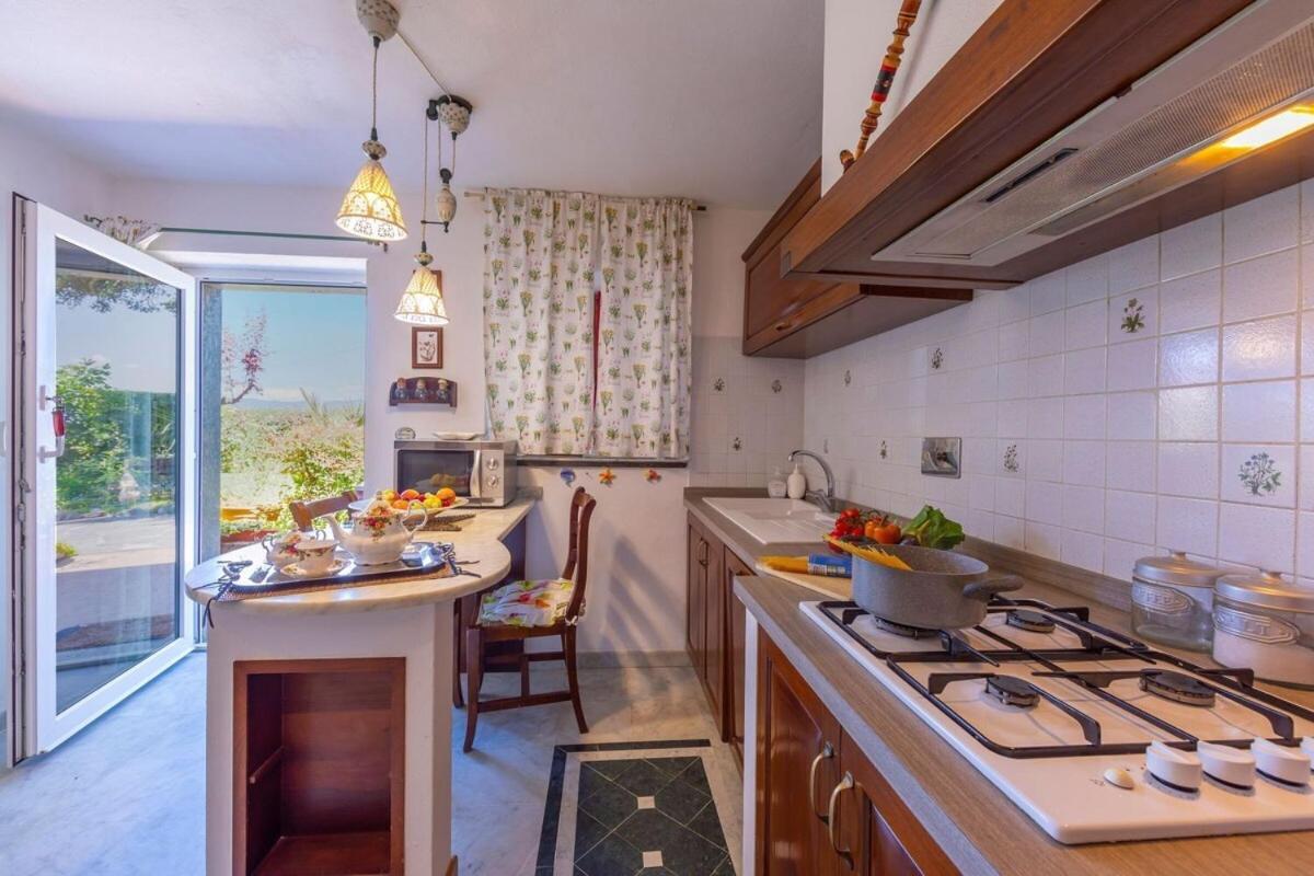 La Casa Fra Gli Ulivi Luxury Apartments With Pool Near Cinque Terre And Tuscany Монте-Марчелло Экстерьер фото